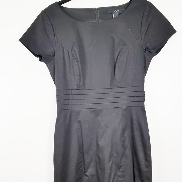 Froever21 Classy Black Dress - Picture 1 of 5